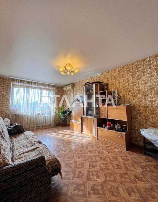 4- х ком. квартира  Черемушки , ул. Малиновского  71 кв м с ремонтом .