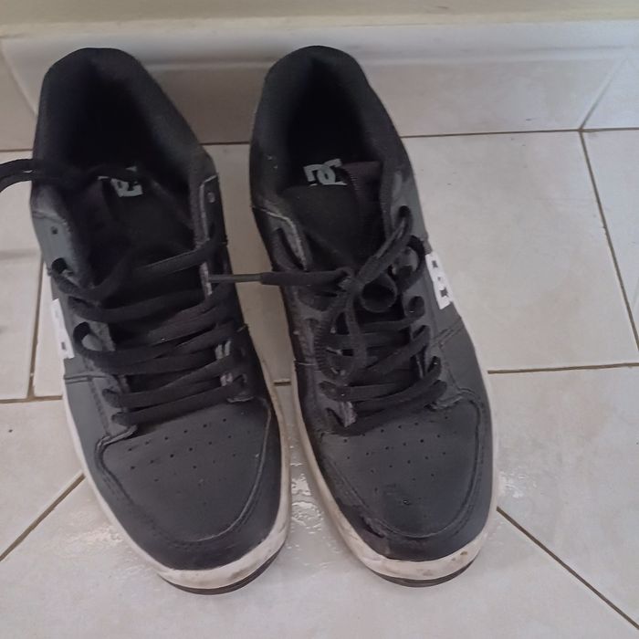 Sapatos tamanho:35