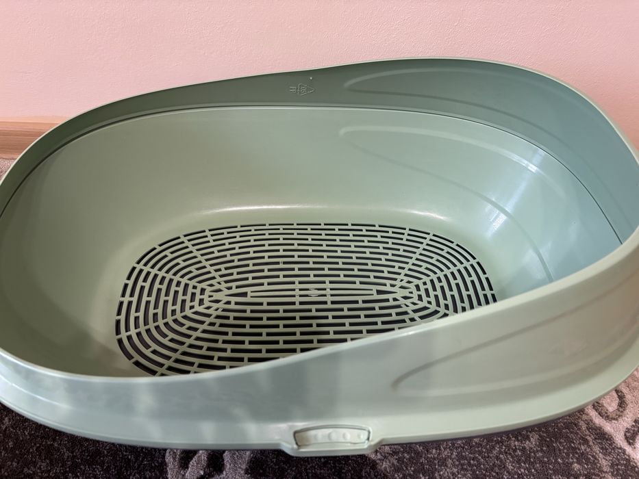 Туалет відкритий для котів з високими бортами та сіткою Petmax Cat Toilet Pop Up Plus 57х39х27 см