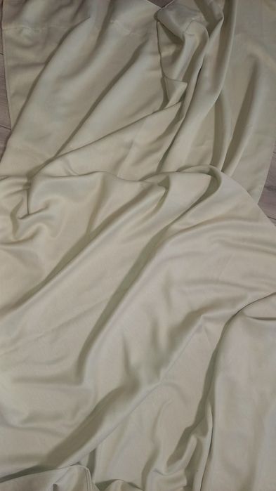 Штора довга та вузька