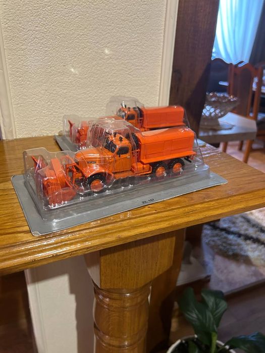 Машинки для колекції