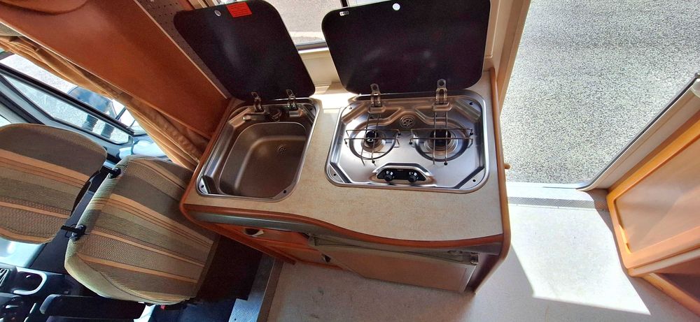 Aluguer Autocaravana 4pax 2800cc 2004