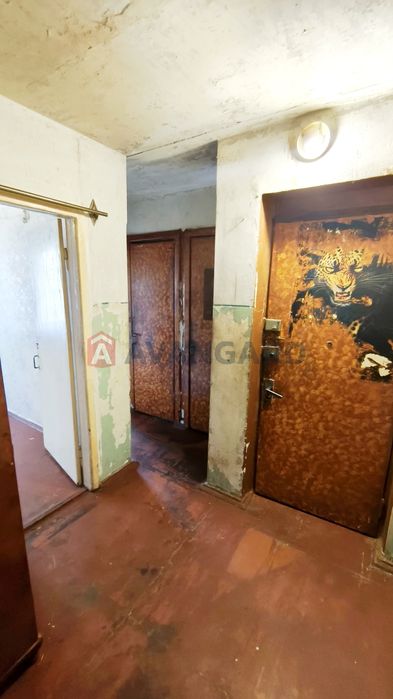 Продам 3 кімнатну квартиру в цегляному будинку