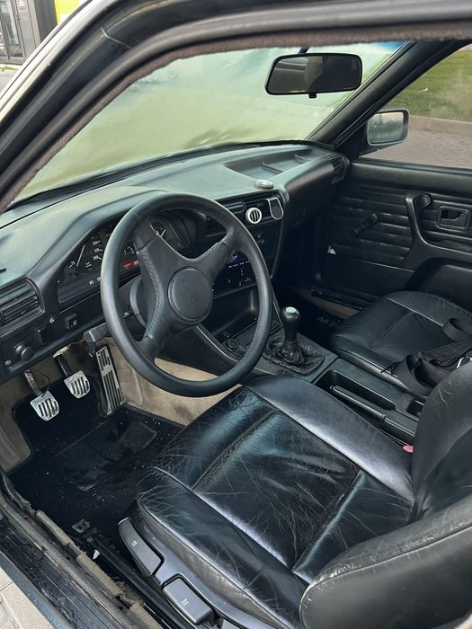 Продам BMW e30 1.8 Газ/Бензин