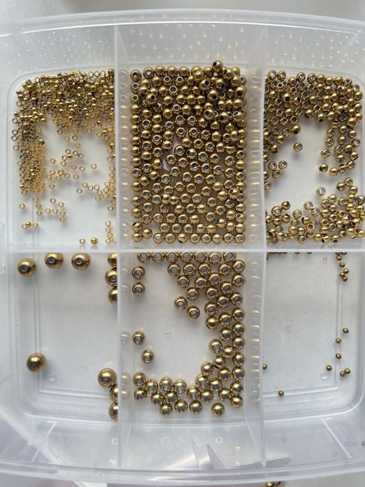 Material diverso para fazer bijuteria