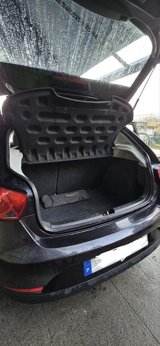 SEAT Ibiza 1.2 TDI 75cv – Económico.