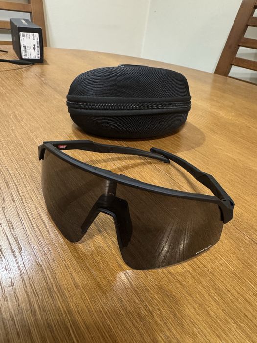 Oakley sutro okulary
