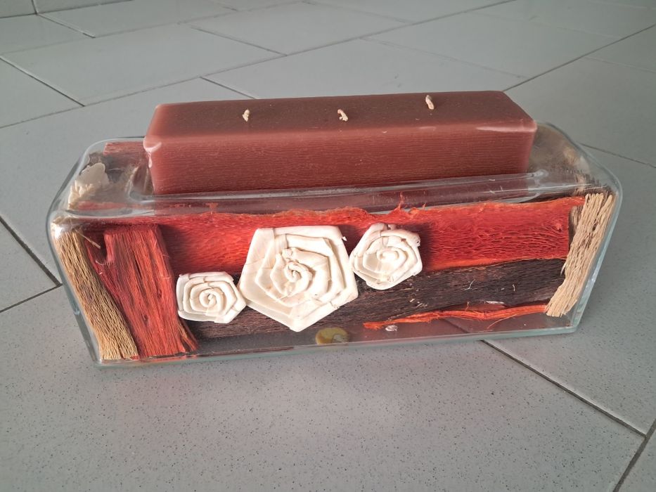 Peça de decoração com Vela