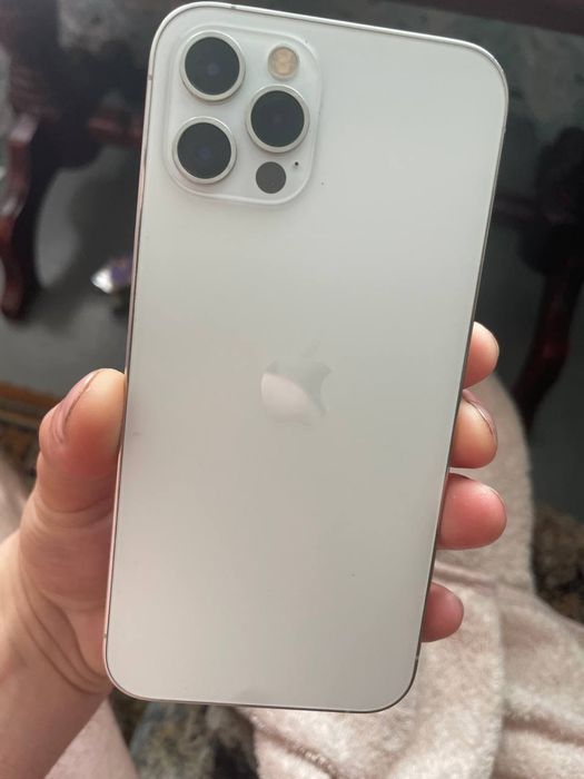 Apple iPhone 12 Pro