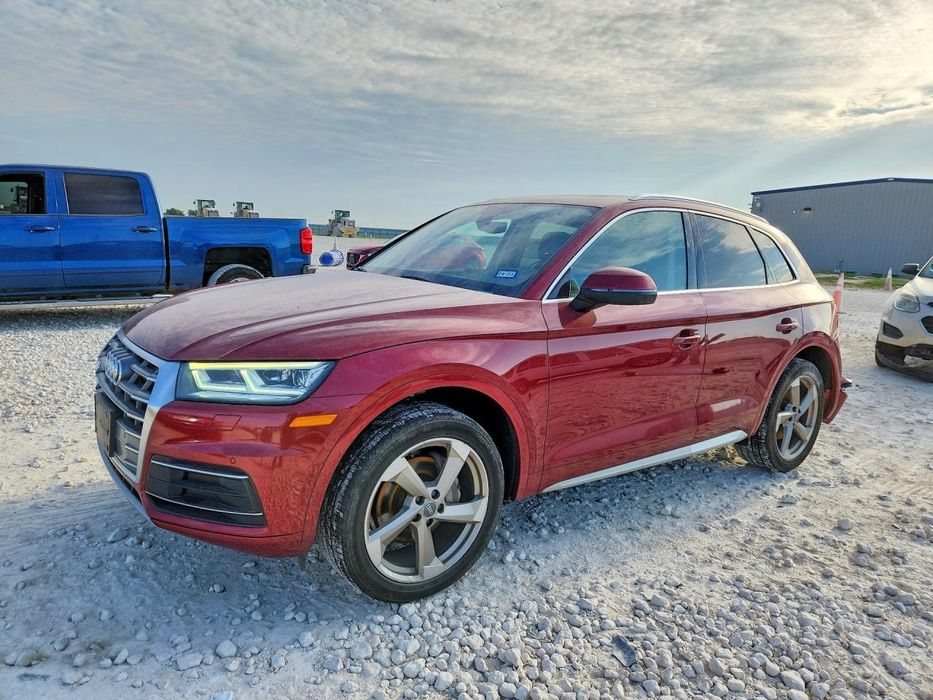 Audi Q5 2019рр  2.0 tfsi