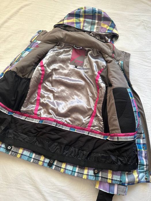 Яскрава жіноча  лижна /сноубордична куртка K-TEC клітинку розмір S