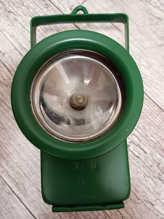 Zabytkowa lampa górnicza, kolejowa