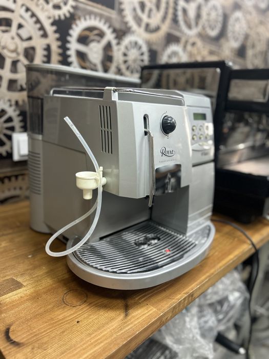 Кавомашина Saeco Royal Professional