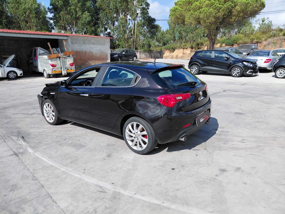 Alfa Romeo Giulietta 1.6 JTDM, 2014