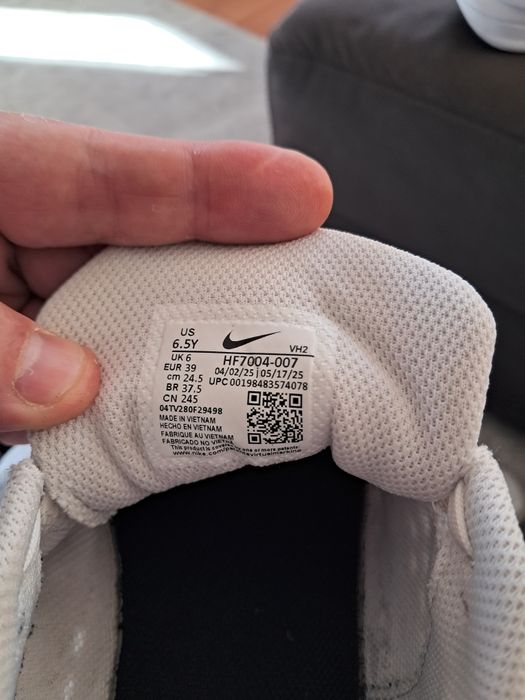 Nike Air Zoom Structure 24