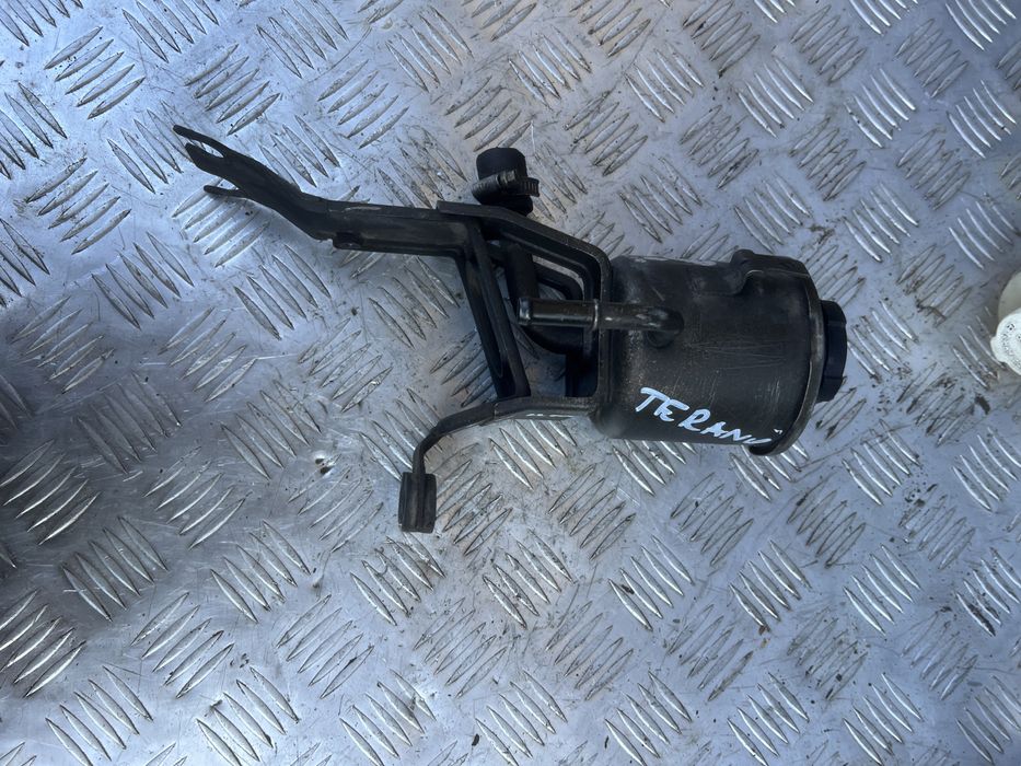 Бачок ниссан террано 2 nissan terrano