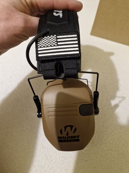 Słuchawki aktywne , strzeleckie.