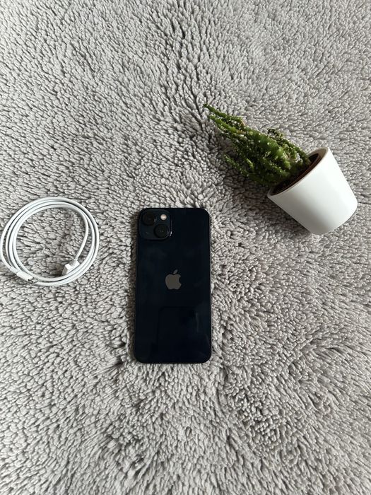 Iphone 13 128gb 87% baterii