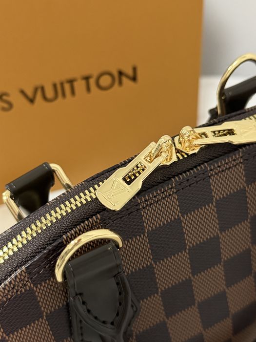 сумка premium LV Alma bb