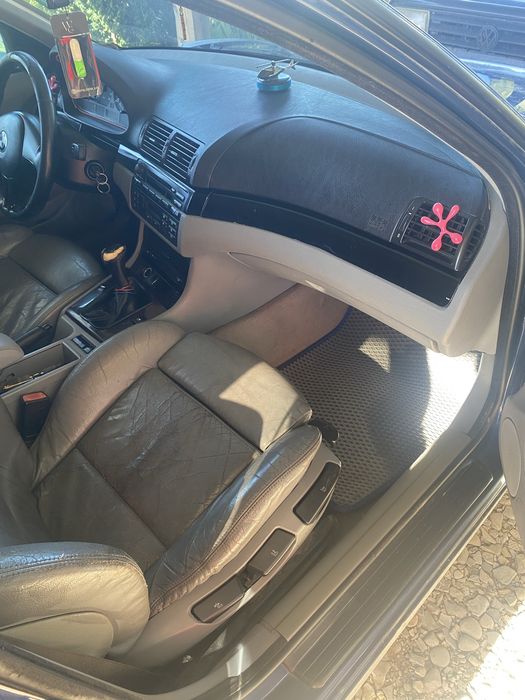 BMW e46 2003 року