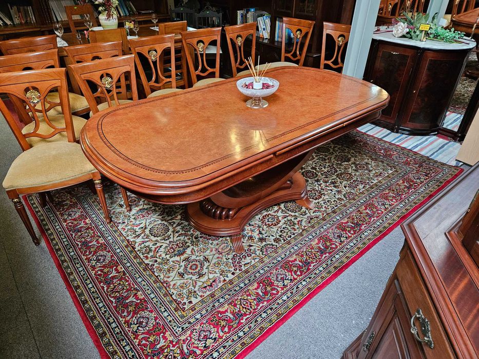 Excelente mesa de sala em cerejeira - extensível - como no