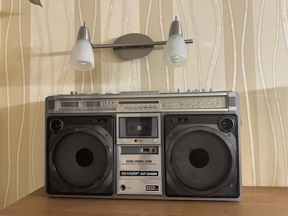 Sharp 9494 у відмінному стані