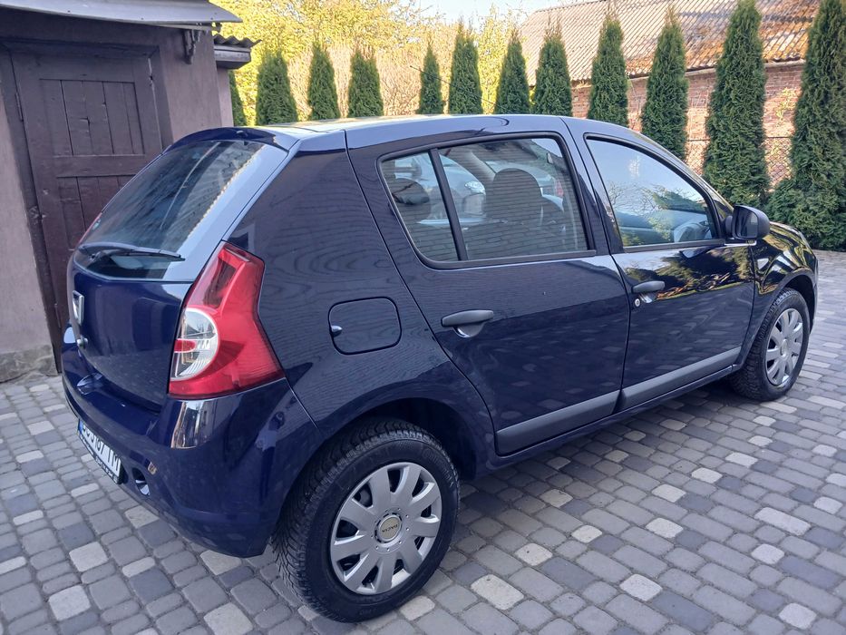 Dacia Sandero 2012