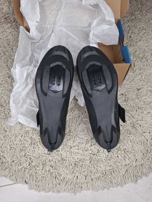 Buty rowerowe SHIMANO SH-IC200 Czarny roz. 40