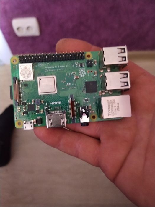 Raspberry Pi 3 Model B+