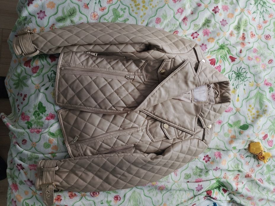 Kurtka damska Guess