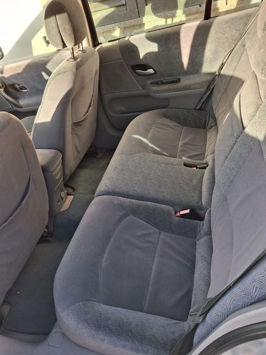 VENDA URGENTE! Renault Laguna  – 1.500 € NEGOCIÁVEIS!
