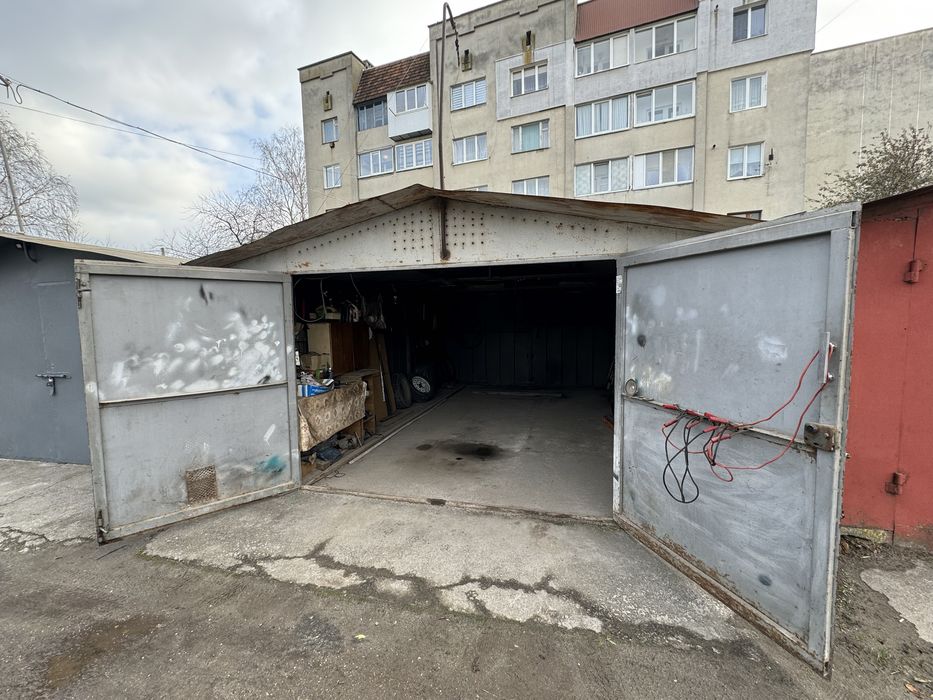 Продається гараж, вул. Микулинецька бічна