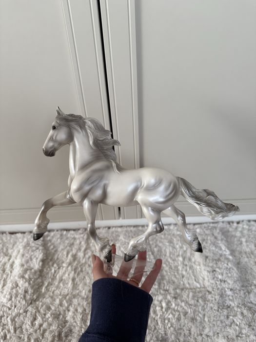 Figurka model kolekcjonerski kolekcjonerska koń konik zwierzęta