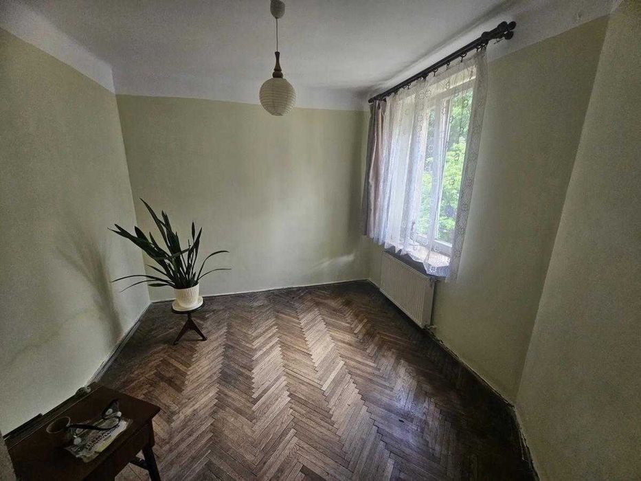 Продаж квартири на вул. Зарицьких
