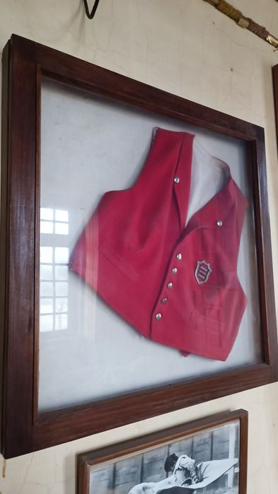 Colete  de Campino em expositor (+80anos). Tradicio