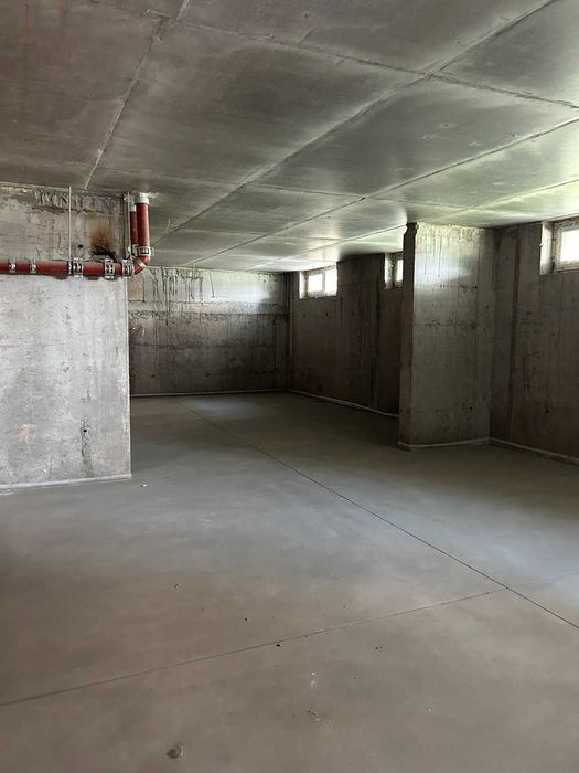 ЖК "Кришталеві Джерела" на вул. Заболотного Академіка, 148