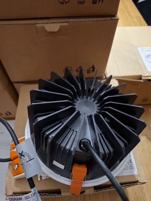 8szt- Oprawa Ledvance  downlight  l dali 12,5W 4000K – OSRAM
