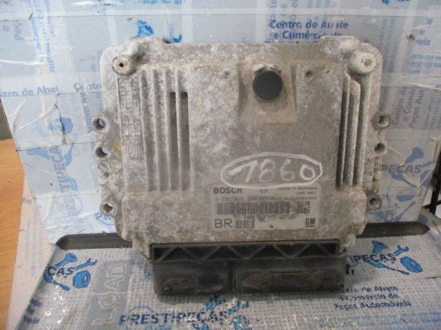 Centralina motor / ECU OPEL Zafira B Van