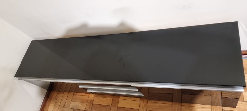 Móvel de sala preto