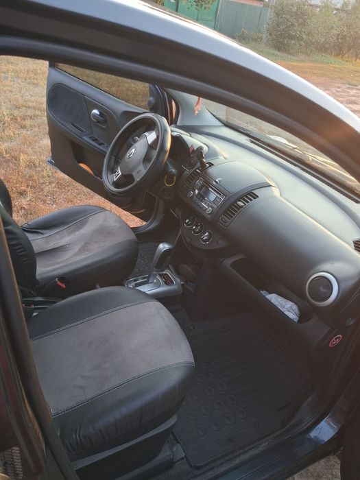 Nissan note 2012