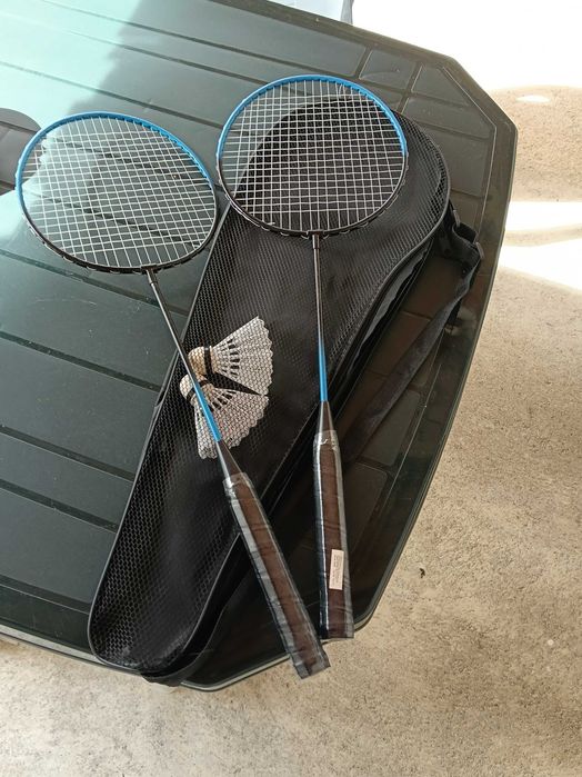 Raquetes de badminton