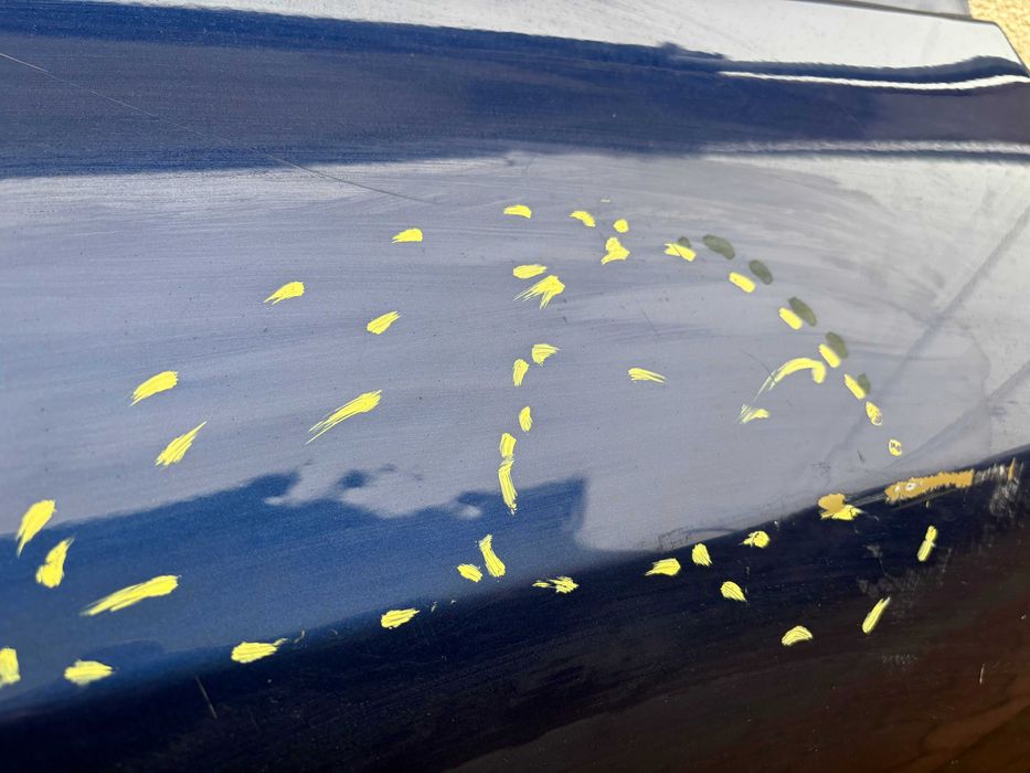 Двері задні праві Tesla model 3