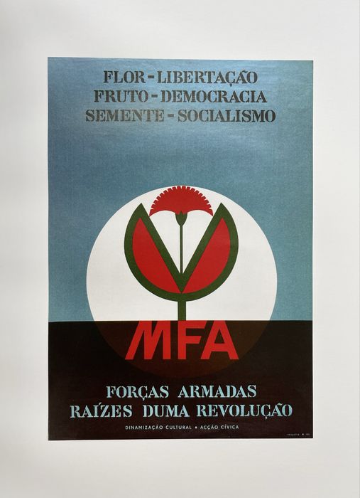 25 DE ABRIL  30 ANOS. 100 CARTAZES