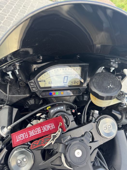 Продам Honda CBR 1000 RR  abs fireblade 2012