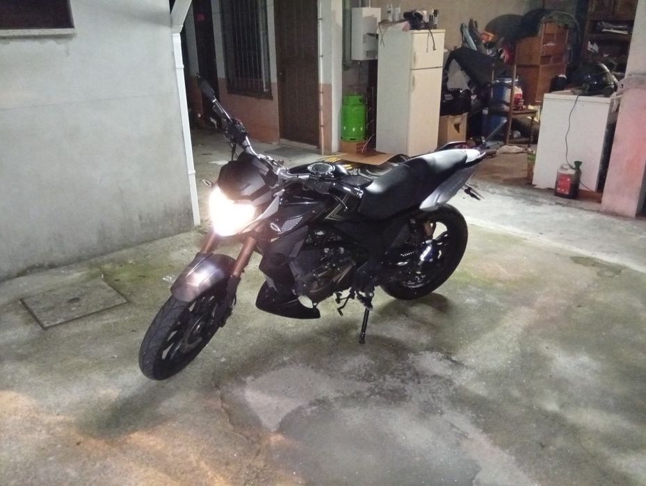 Mota UM XTREET 125 R
