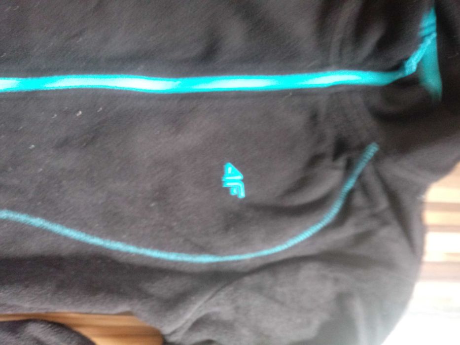 bluzy 4F = gratis