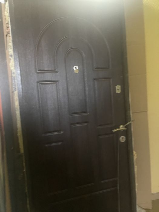 Продам вхідні двері