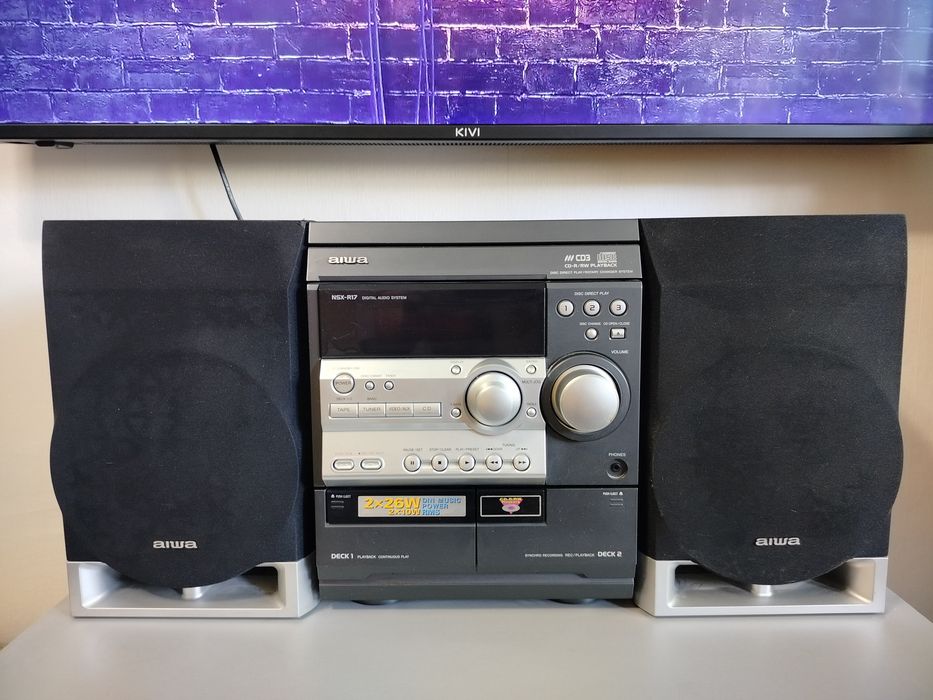 Музыкальный центр  "AIWA NSX-R17"