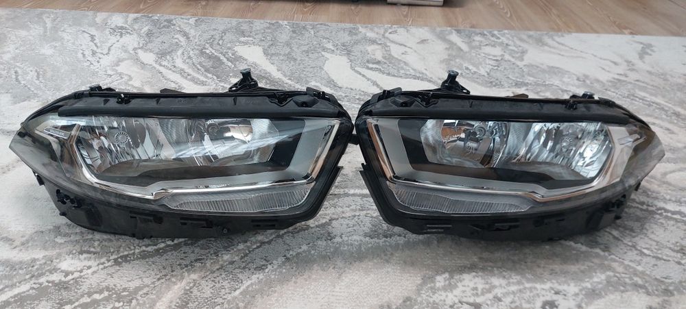 Оригінальні фари Mercedes-Benz A-Class W177 (ліва + права)