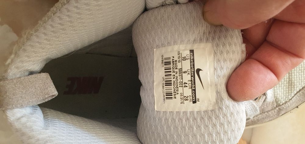 Buty sportowe Nike 44, 9